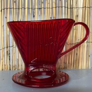 Melitta Signature Series 1 Cup Pour-Over Coffee Brewer, Tritan Red